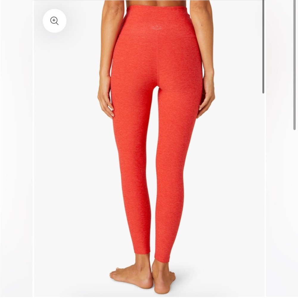Space dye caught in the midi high waisted legging in cayenne
